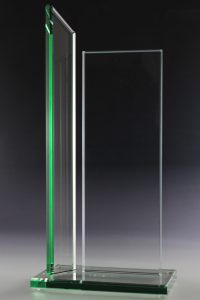 Glaspokal "Columna Gruen Award" mit Glasgravur