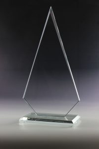 Glastrophäe "Mevo Award" mit Glasgravur