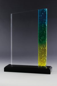 Glaspokal "Arcus Award" mit Glasgravur