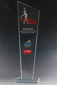 Glaspokal "Craca Award" mit Lasergravur