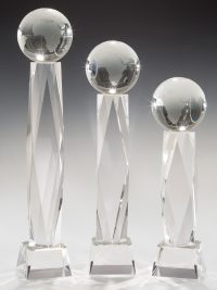 Glastrophäe "Globus Award" mit Lasergravur