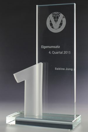 Glaspokal 1 "Numerus Award" mit Glasgravur