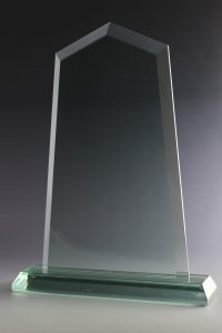 Glastrophäe "Sagita Award" mit Glasgravur