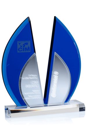 Glaspokal "Blue Flight Award" mit Glasgravur