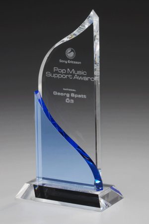 Glaspokal "Dream Award" mit Lasergravur