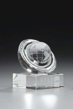 Glaspokal "Lapis Award" mit Glasgravur