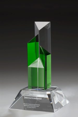 Glastrophäe "Prasinus Castellum Award" mit Glasgravur