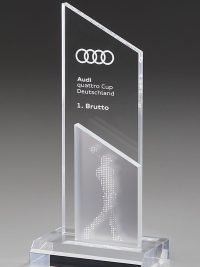Glastrophäe "Aroa Award" mit Glasgravur
