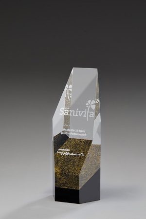 Glastrophäe "Aurum Award" mit Lasergravur