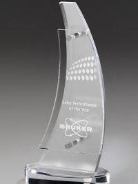 Glaspokal "Daiki Award" mit Glasgravur