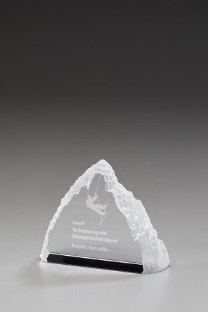 Glaspokal "Petram Award" mit Glasgravur