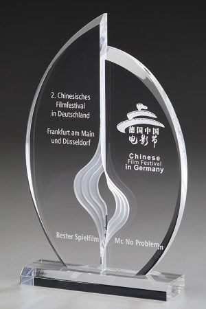 Glaspokal "Somnium Award" mit Lasergravur