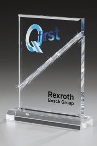 Glaspokale, Glaspokal, Lasergravur, Glasgravur, Glasaward, Glasawards, Glastrophäe, Glaspokal kaufen, Glaspokale kaufen, Glaspokal mit Gravur, Glaspokal gravieren lassen, Glaspokal Lasergravur, Glastrophäe mit Gravur, Awards kaufen, Award mit Gravur
