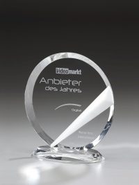 Glaspokal "Focus Award" mit Lasergravur