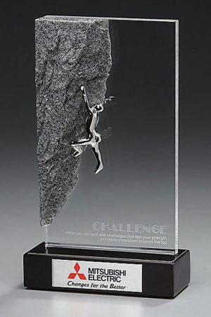 Glaspokal "Climber Award" mit Lasergravur