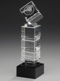 Glaspokal "Tower Award" mit Lasergravur