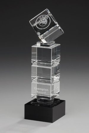 Glaspokal "Tower Award" mit Lasergravur