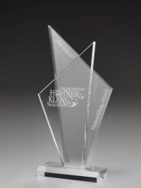 Glaspokal "Atlas Award" mit Lasergravur