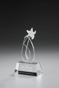 Glaspokal "Frozen Figura Award" mit Lasergravur