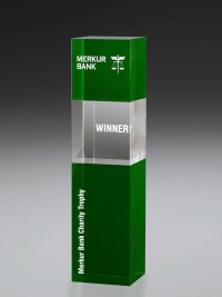 Glaspokal "Prasinus Cube Award" mit Lasergravur