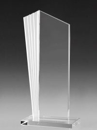 Kristallglastrophäe "Saga Award" mit Glasgravur bestellen