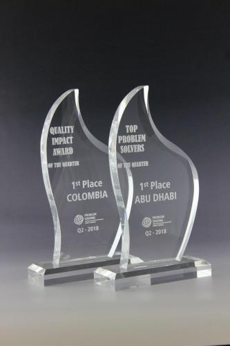 Glaspokale, Awards, Gravur, Awards gravieren, Glaspokal mit Gravur, Lasergravur, Acryglastrophäe, Pokal mit Lasergravur, Awards mit Lasergravur, 