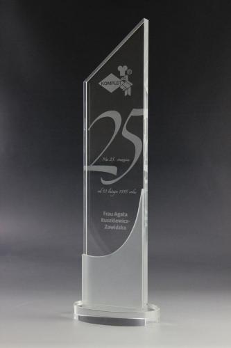 Glaspokale, Awards, Gravur, Awards gravieren, Glaspokal mit Gravur, Lasergravur, Acryglastrophäe, Pokal mit Lasergravur, Awards mit Lasergravur, 