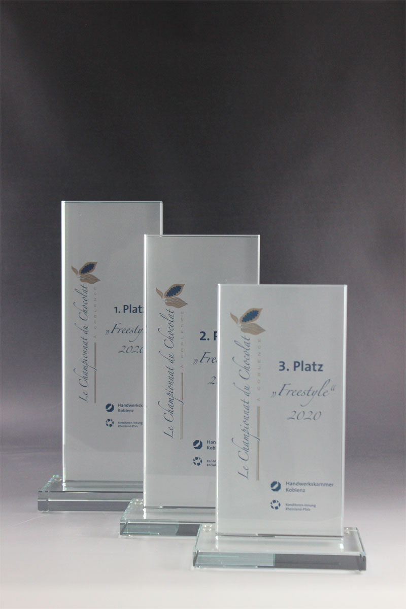 Glastrophäen mit vollflächigem Digitaldruck