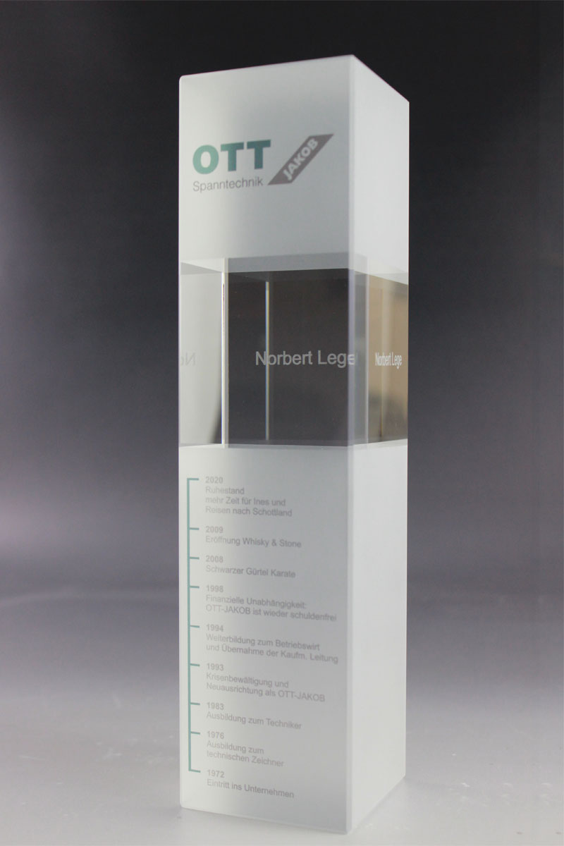 Glastrophäe mit UV-Direktdruck