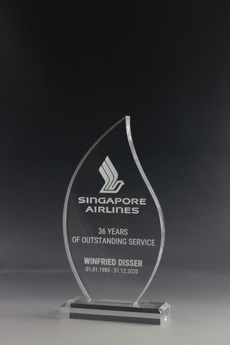 Glastrophäe mit Lasergravur