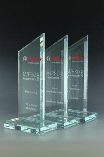 Glaspokale, Glasgravur, Glasawards, Awards mit Gravur, Glaspokale mit Gravur, Trophäen gravieren, Pokale aus Glas