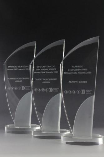 Glastrophäen mit Lasergravur