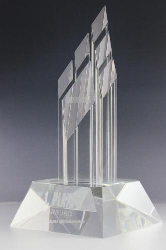 Glastrophäe mit Lasergravur