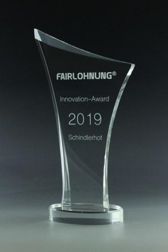 Glastrophäe mit Lasergravur