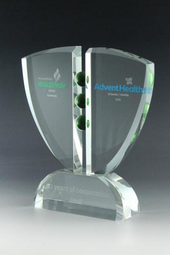 Glastrophäe mit Folienplott und Lasergravur