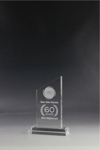 Glaspokal mit einer Lasergravur veredelt