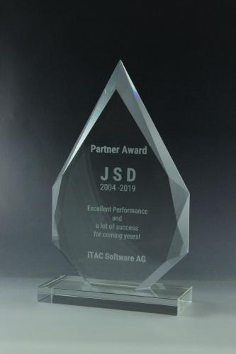 Glastrophäe mit Lasergravur