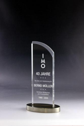 Glastrophäe mit Lasergravur