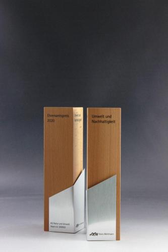 Glastrophäe aus Holz mit UV-Direktdruck