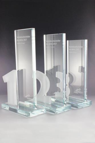 Glastrophäe mit Lasergravur