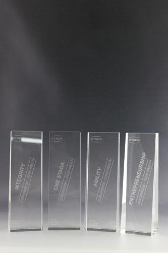 Glastrophäen mit Lasergravur