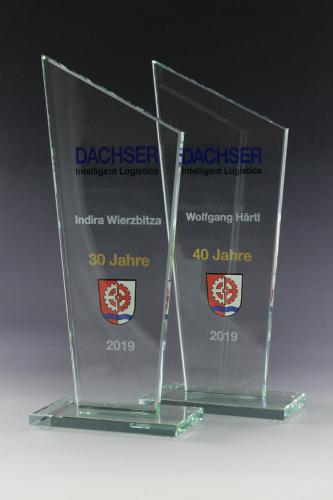 Glastrophäen mit Lasergravur, Folienschnitt und Digitaldruck