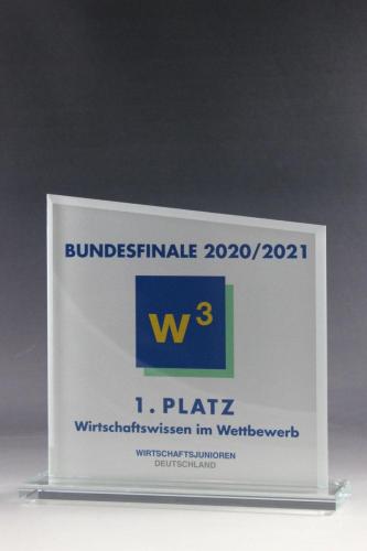 Glastrophäe mit Digitaldruck und Etchedglass Folie überzogen